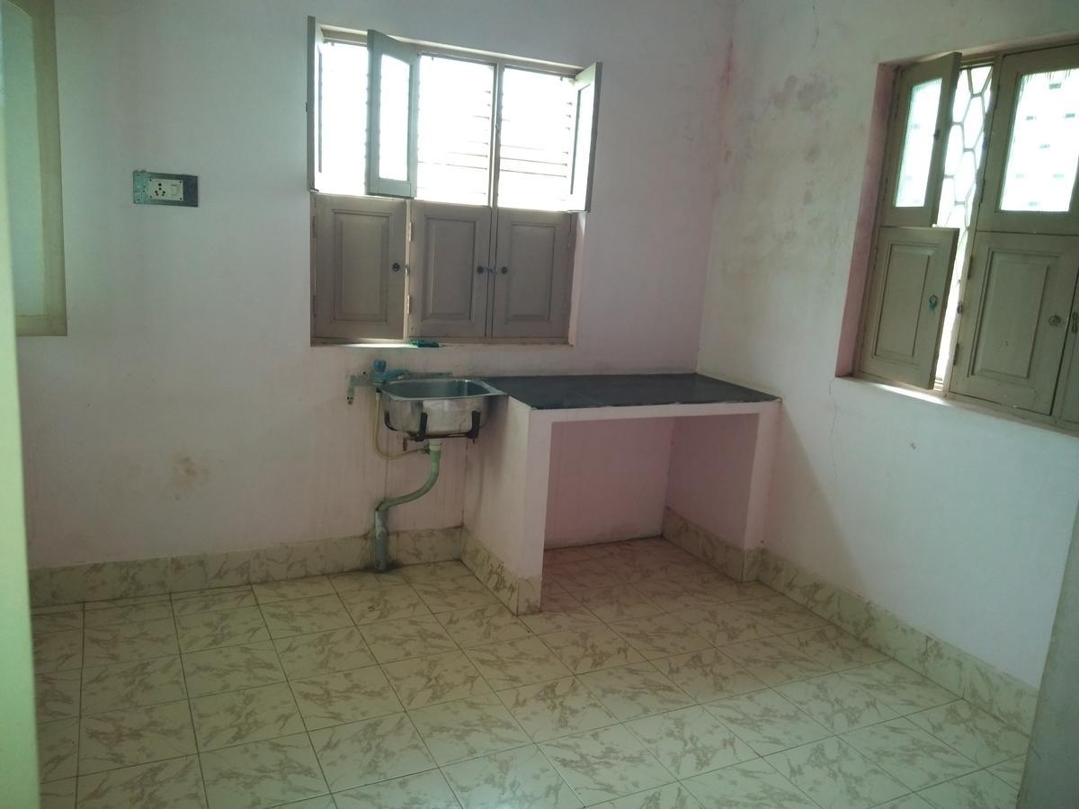 Anbu Ramana Guest House Tiruvannāmalai エクステリア 写真