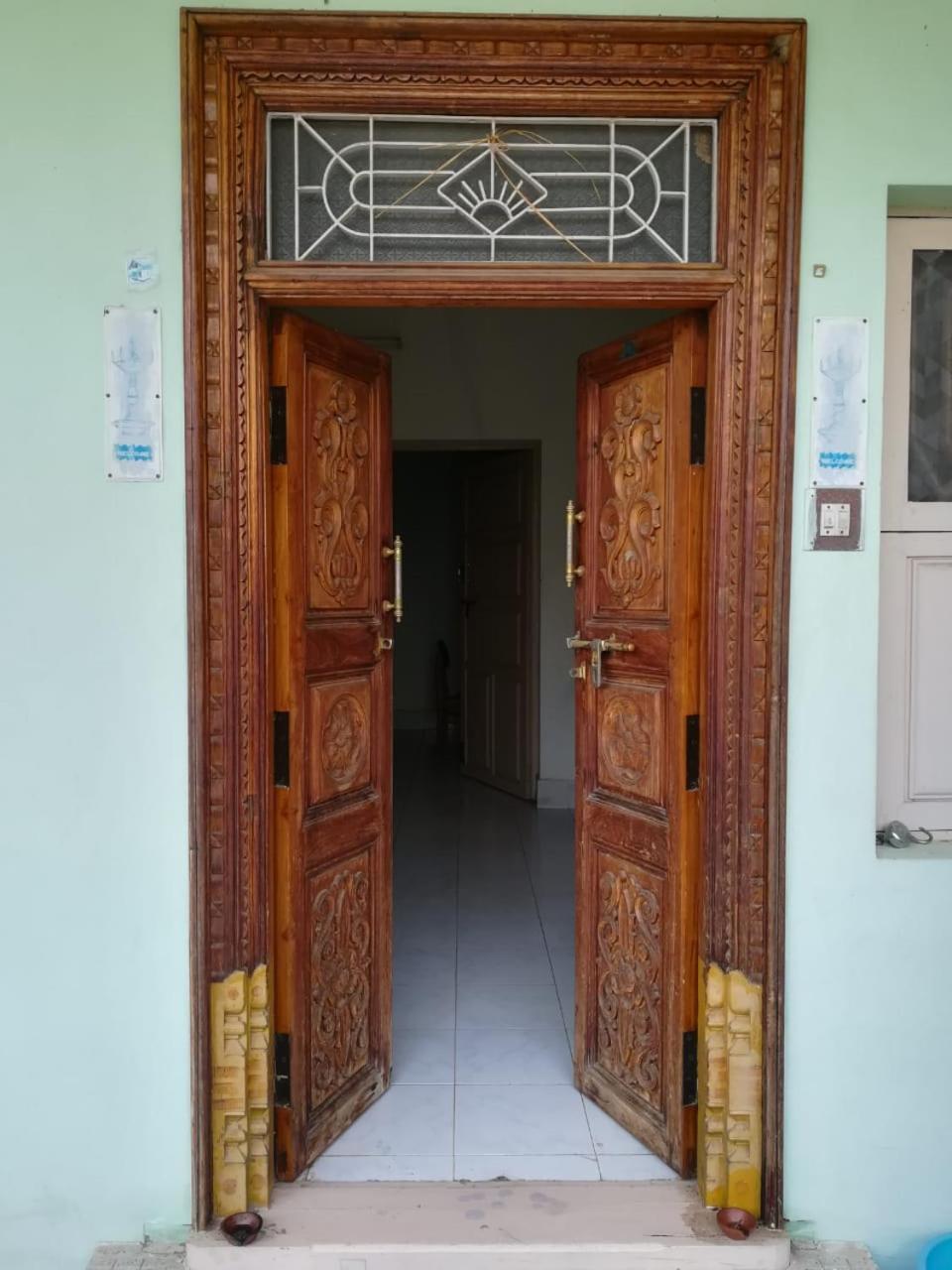 Anbu Ramana Guest House Tiruvannāmalai エクステリア 写真