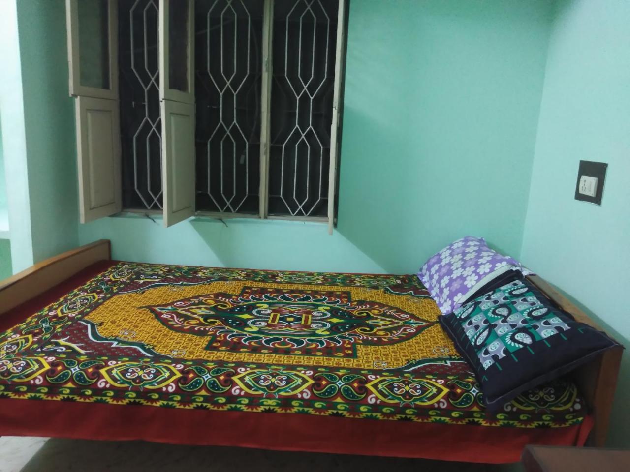 Anbu Ramana Guest House Tiruvannāmalai エクステリア 写真