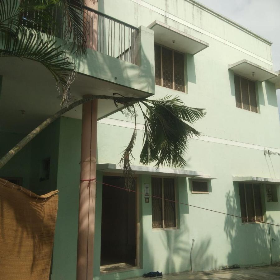 Anbu Ramana Guest House Tiruvannāmalai エクステリア 写真